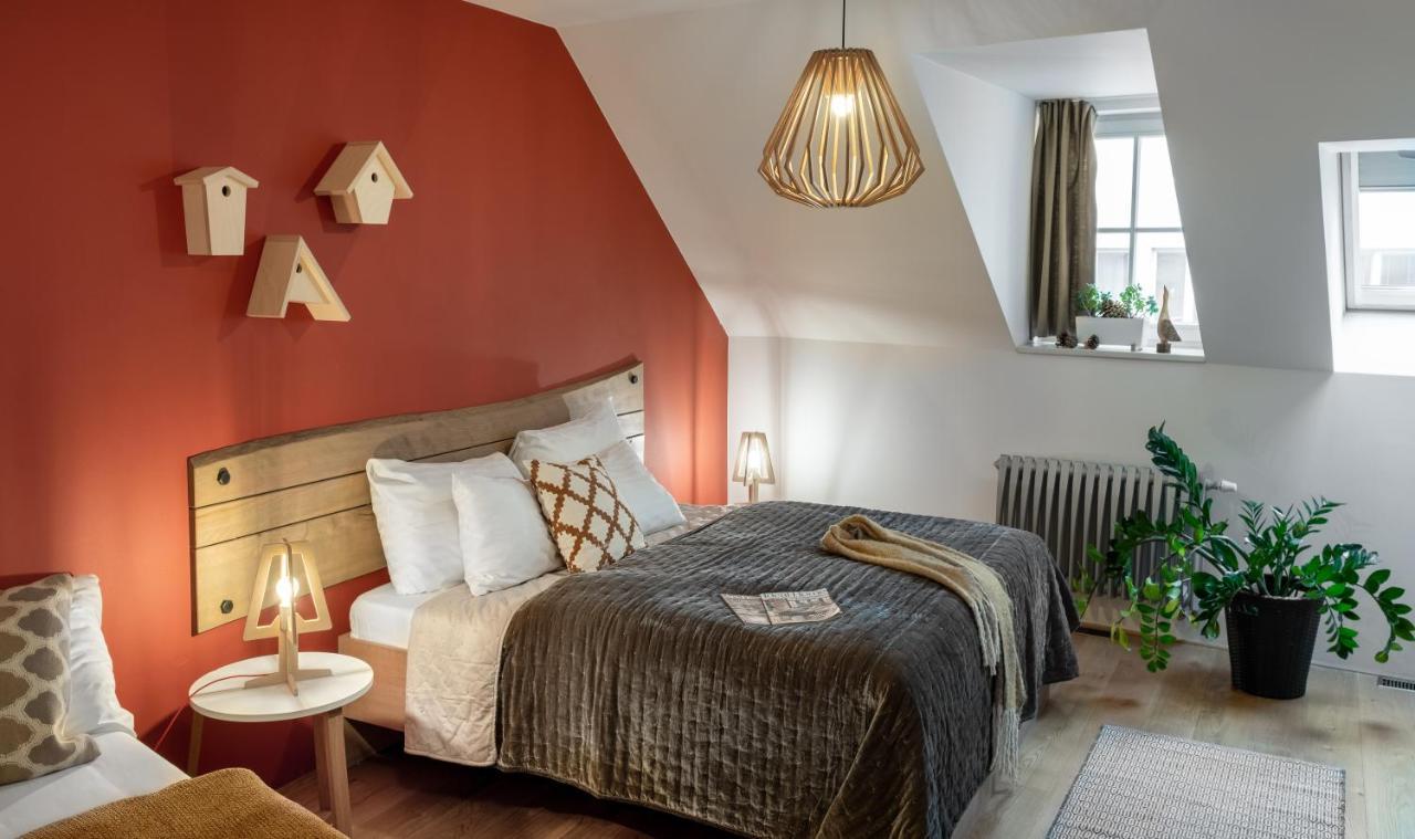 4 Trees By Adrez Apartament Praga